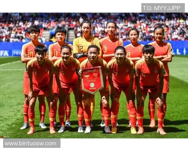 南非与中国足球比赛比分结果分析及精彩瞬间回顾